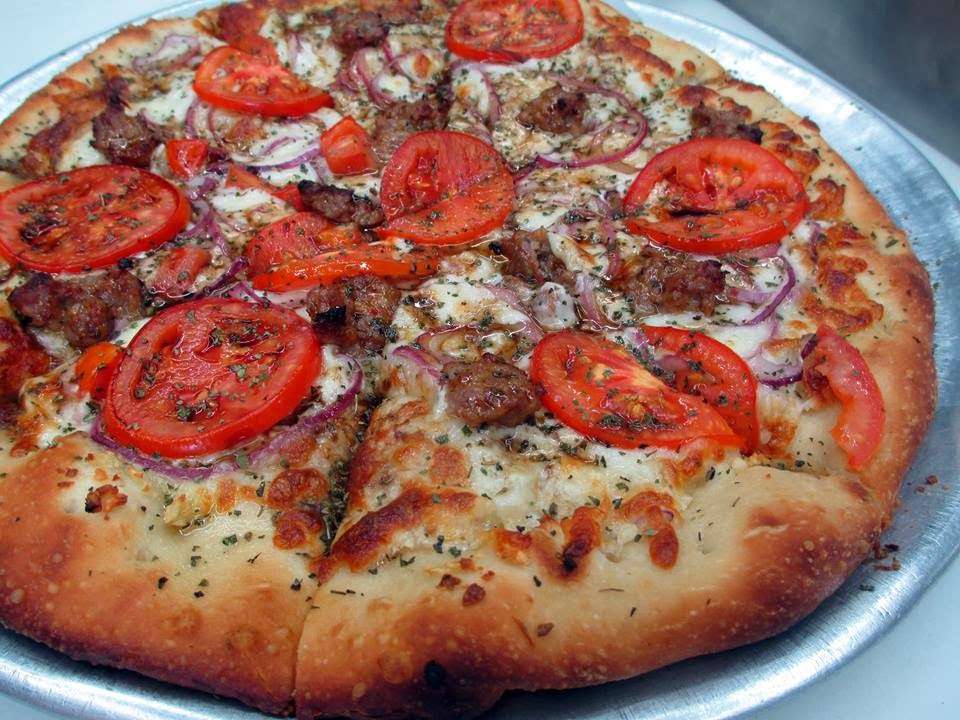 Michelangelos Pizza & Beer | 1331 E Chapman Ave, Fullerton, CA 92831 | Phone: (714) 870-6892