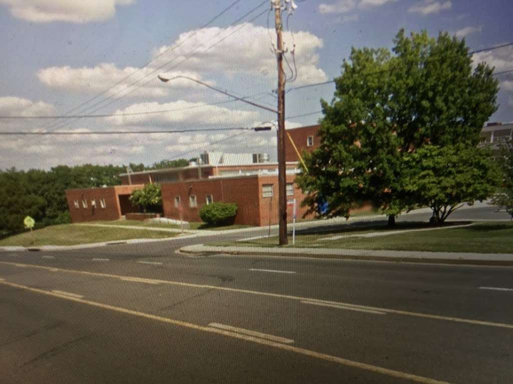Powder Mill Rd & High Point High School | Beltsville, MD 20705, USA