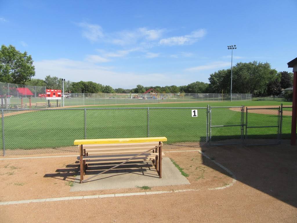 Coon Rapids Natl Little League | 10349 Uplander St NW, Coon Rapids, MN 55433, USA | Phone: (763) 757-1101