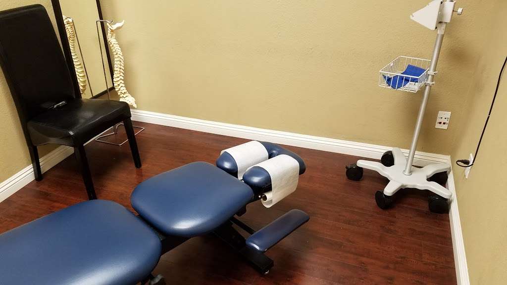 Twins Chiropractic | 13311 Garden Grove Blvd, Garden Grove, CA 92843, USA | Phone: (714) 621-0327