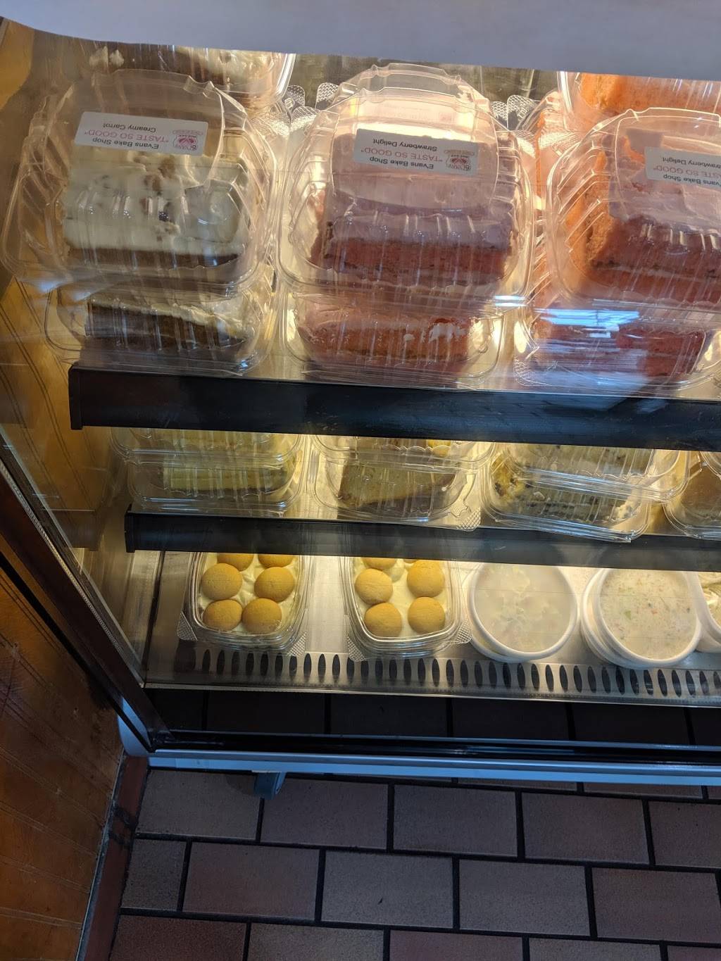 JJ’s Fish and Chicken | 5719 Rockbridge Rd SW, Stone Mountain, GA 30087, USA | Phone: (470) 545-4799