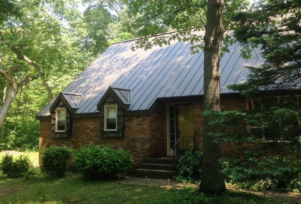 J & B West Roofing and Construction | 5263 W 400 S, La Porte, IN 46350, USA | Phone: (219) 363-6151