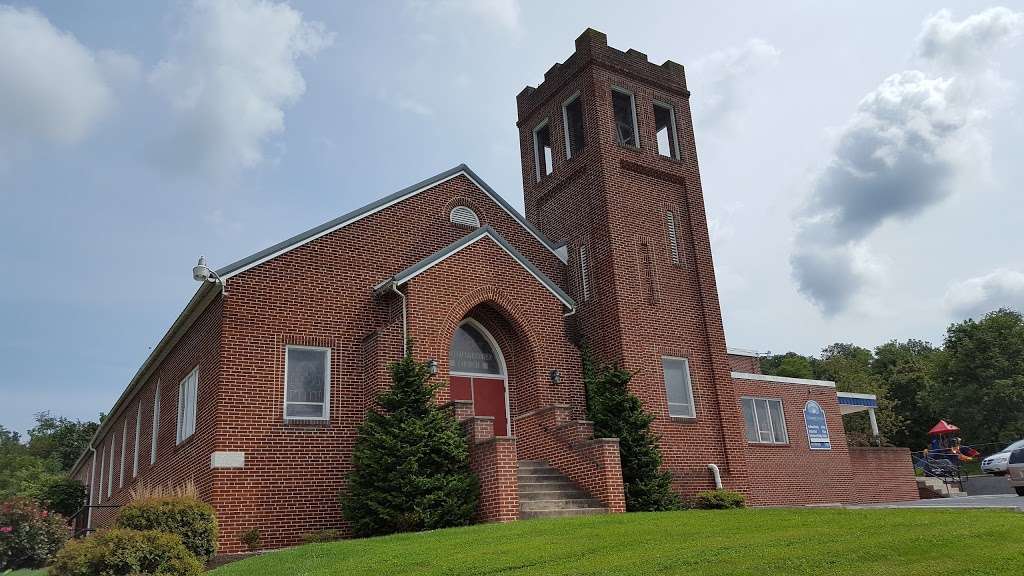 Blue Rock Church | 7885 Mentzer Gap Rd, Waynesboro, PA 17268, USA | Phone: (717) 762-7392