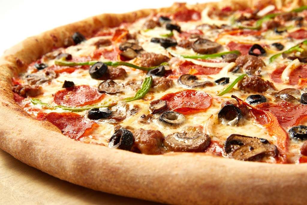 Sbarro | 9333 Airport Blvd, Orlando International Airport, Orlando, FL 32827, USA | Phone: (407) 825-8270