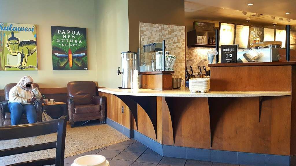 Starbucks | 2161 W Rosecrans Ave #100, Compton, CA 90222, USA | Phone: (310) 638-4707