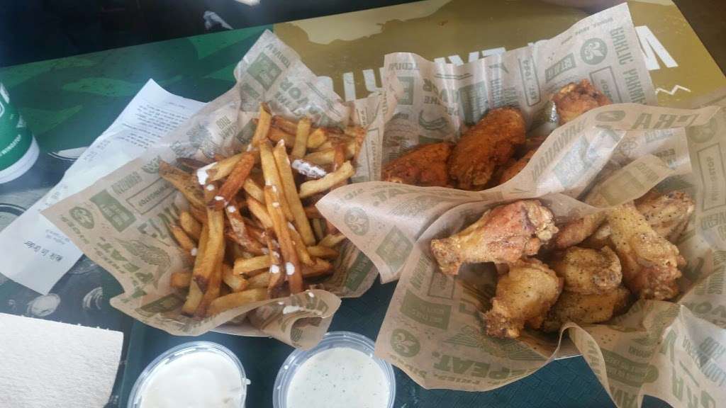 Wingstop | 3584 S Figueroa St, Los Angeles, CA 90007, USA | Phone: (213) 745-9464