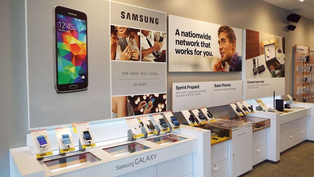 Sprint Wireless | 2222 S Kirkman Rd, Orlando, FL 32811, USA | Phone: (407) 588-0351