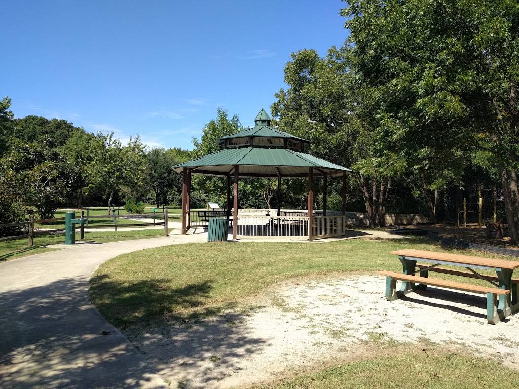 McCormick Park | 2190 Joyce Ct, Euless, TX 76039, USA | Phone: (817) 685-1429