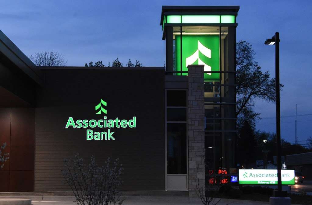 Associated Bank | 720 Williams St, Lake Geneva, WI 53147, USA