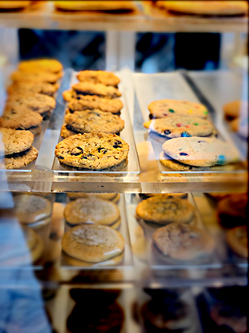 Tiffs Treats Cookie Delivery | 4280 Lavon Dr #236, Garland, TX 75040 | Phone: (469) 666-3800