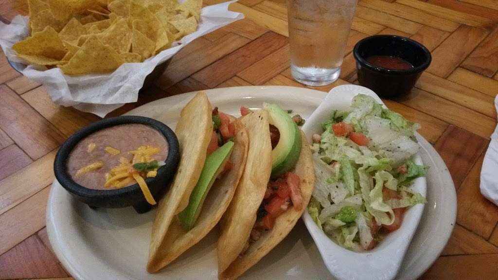 Desperados Mexican Restaurant | 4818 Greenville Ave, Dallas, TX 75206 | Phone: (214) 363-1850