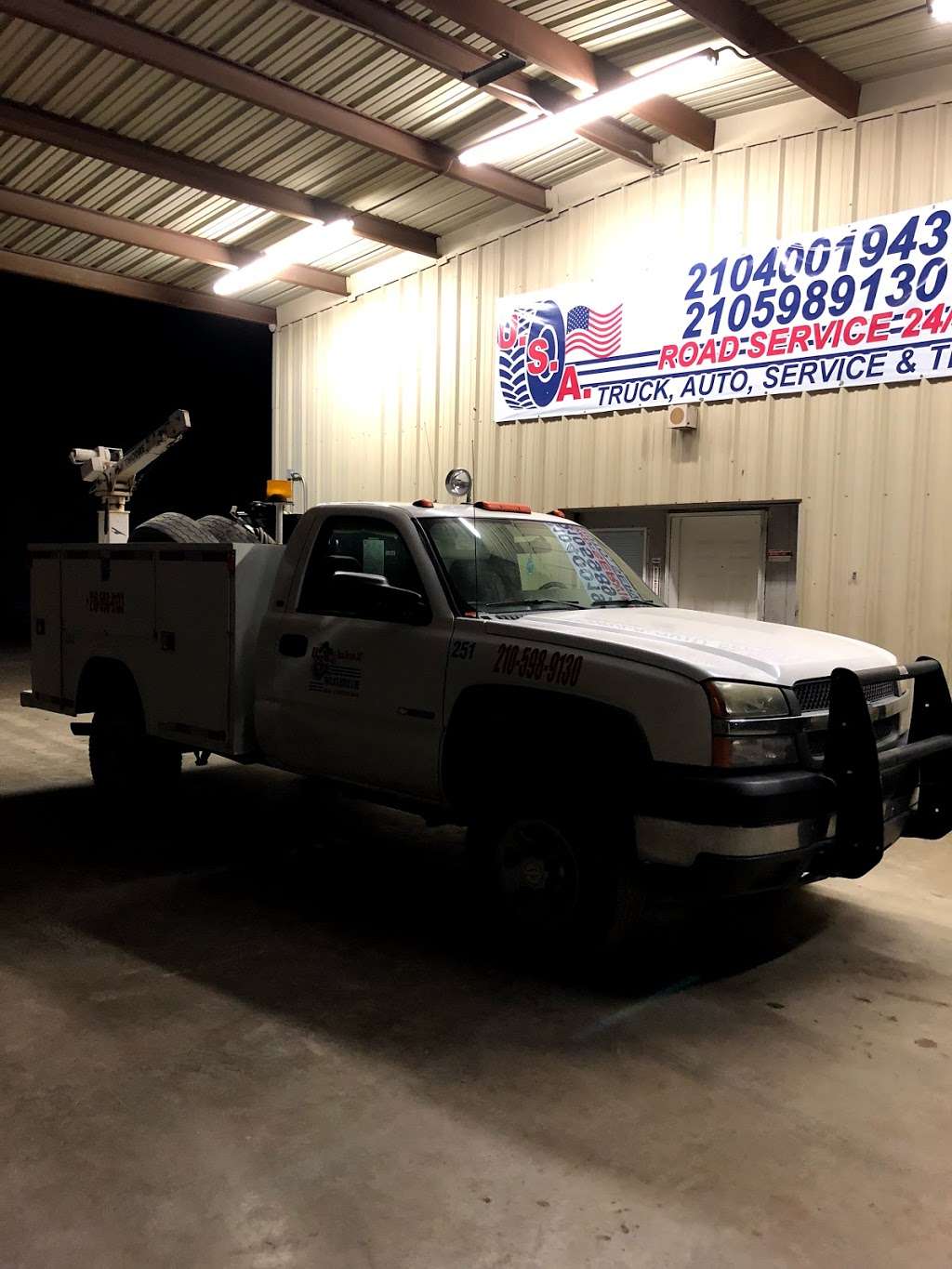 USA Truck & Tire Shop, Diesel Mechanic | 11620 Fischer Rd suite A, Von Ormy, TX 78073 | Phone: (210) 400-1943