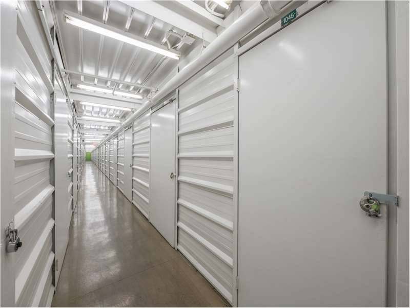 Extra Space Storage | 1353 Florin Rd, Sacramento, CA 95822, USA | Phone: (916) 395-4171