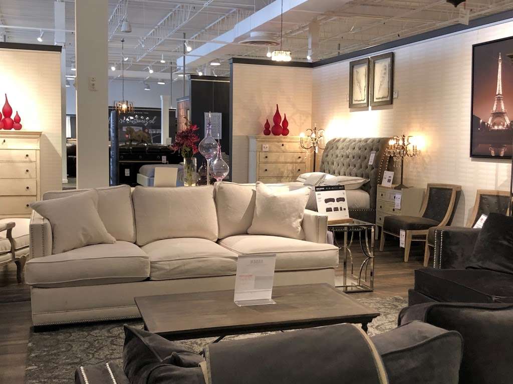 Value City Furniture | 1015 E Golf Rd, Schaumburg, IL 60173, USA | Phone: (847) 777-4225