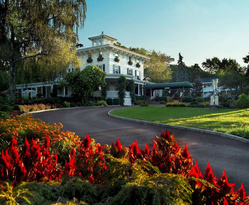 Homestead Inn - Thomas Henkelmann | 420 Field Point Rd, Greenwich, CT 06830, USA | Phone: (203) 869-7500