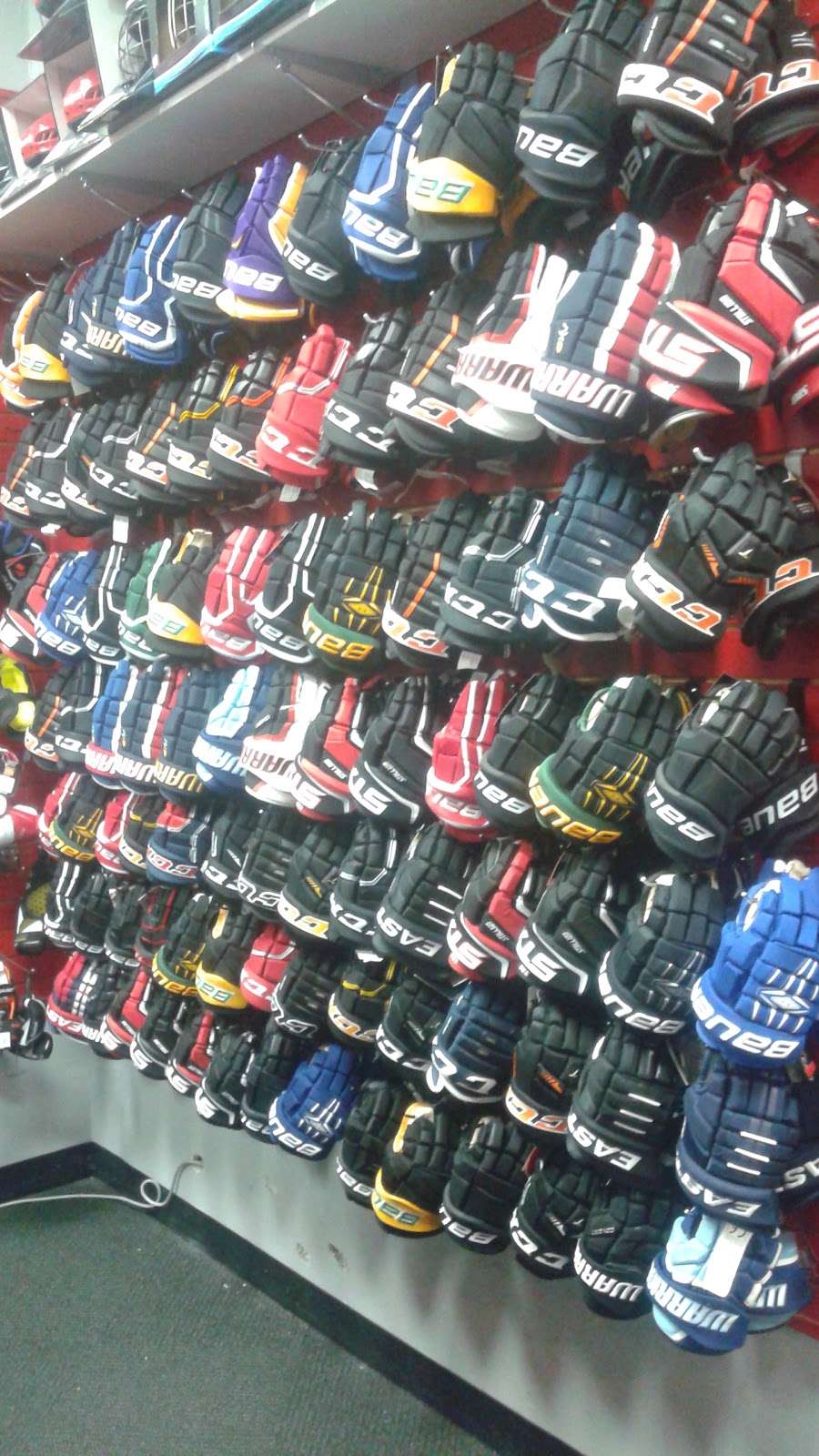 xHockeyProducts Pro Shop | Pro Skate Arena, 1000 Cornwall Rd, Monmouth Junction, NJ 08852, USA | Phone: (732) 940-6400 ext. 21