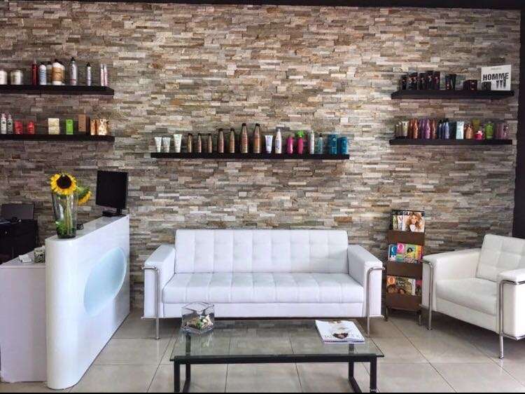 Plush Beauty Bar & Nail Salon | 451 SW 8th St, Miami, FL 33130, USA