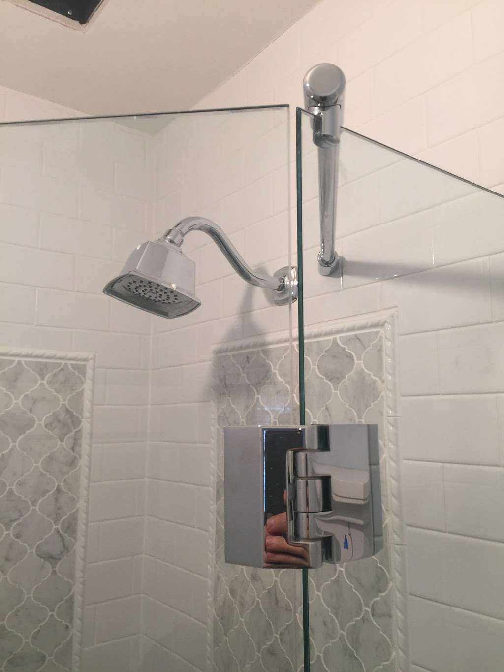 Custom Frameless Shower Doors | 42 Farm Rd, Middletown, NJ 07748 | Phone: (347) 476-2318