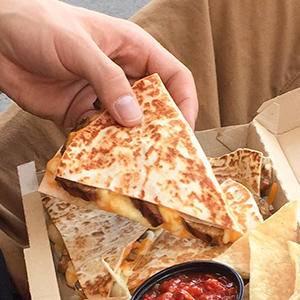 Taco Bell | 6970 E Broad St, Columbus, OH 43213, USA | Phone: (614) 863-6776