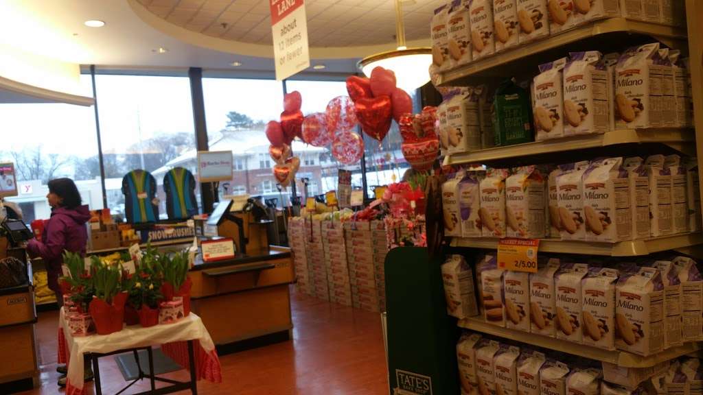 Roche Bros Needham | 377 Chestnut St, Needham, MA 02492, USA | Phone: (781) 444-0411