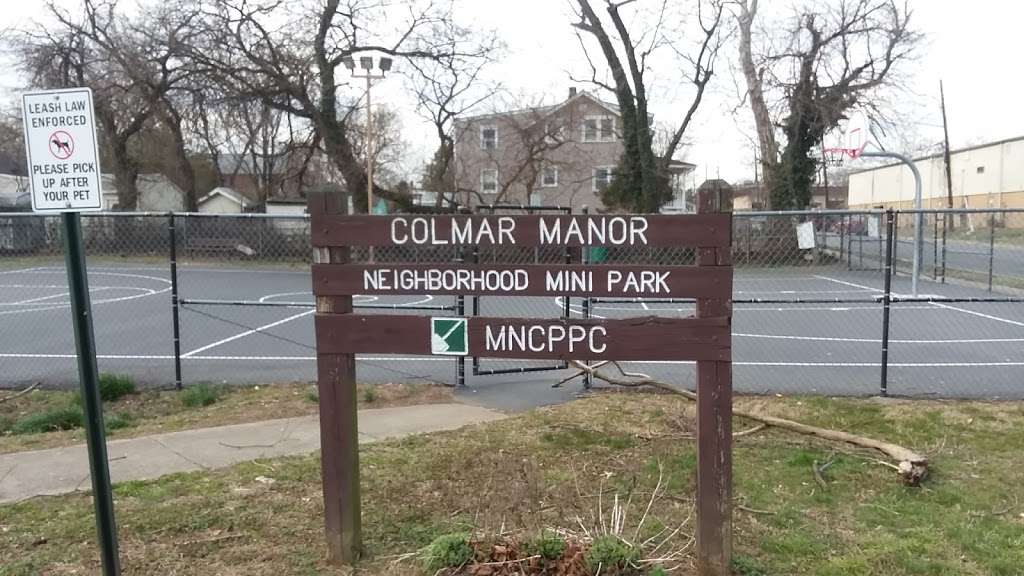 Colmar Manor Neighborhood Mini Park | 4323 Newark Rd, Colmar Manor, MD 20722