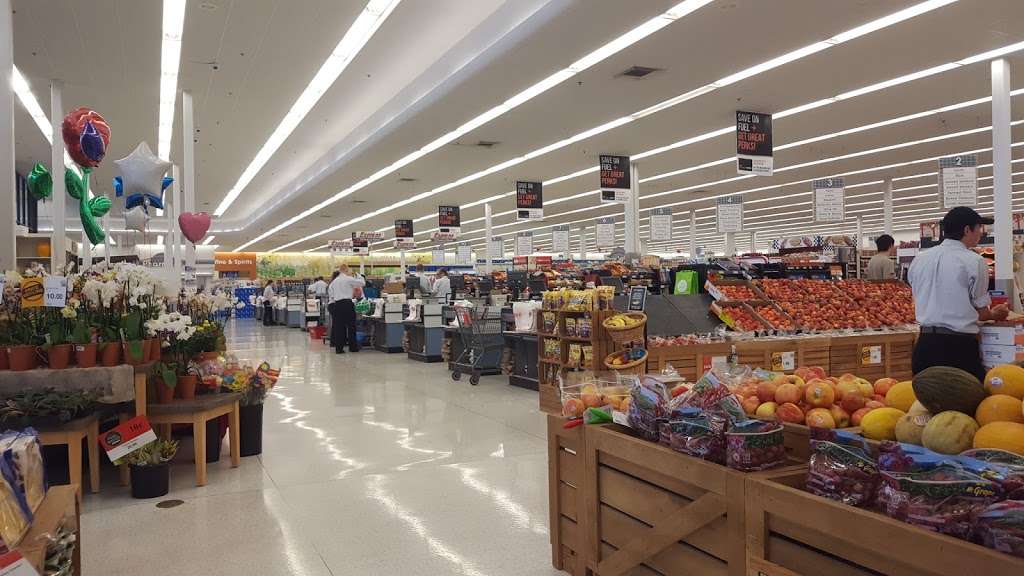 HyVee | St Joseph, MO 64506, USA