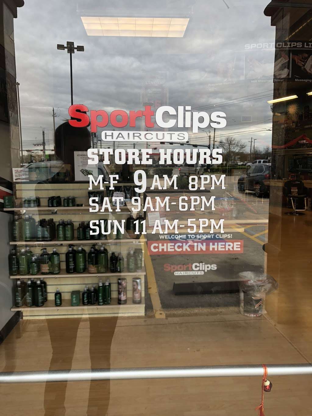 Sport Clips Haircuts of Pearland / Dixie Farm Rd. | 3108 Dixie Farm Rd, Pearland, TX 77581 | Phone: (281) 996-8223