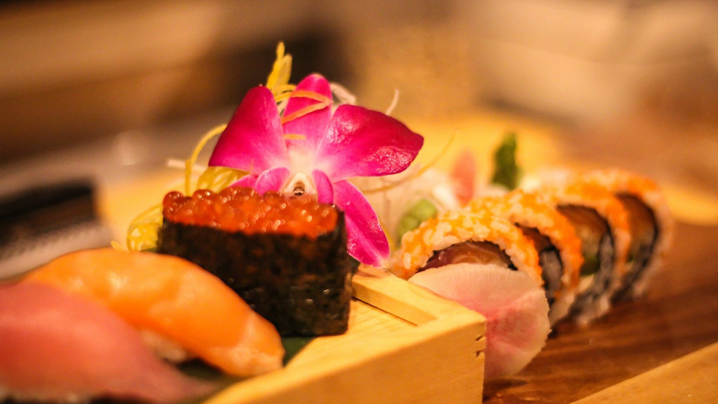 Mikado Sushi | 6417 Raleigh St, Orlando, FL 32835, USA | Phone: (407) 822-1080