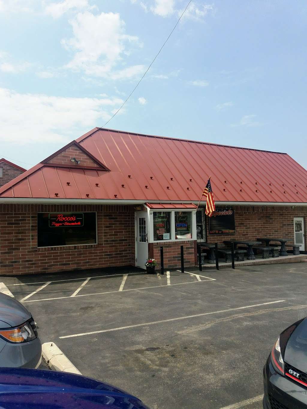 Roccos Pizza | 301 Main St, York Springs, PA 17372 | Phone: (717) 528-4706