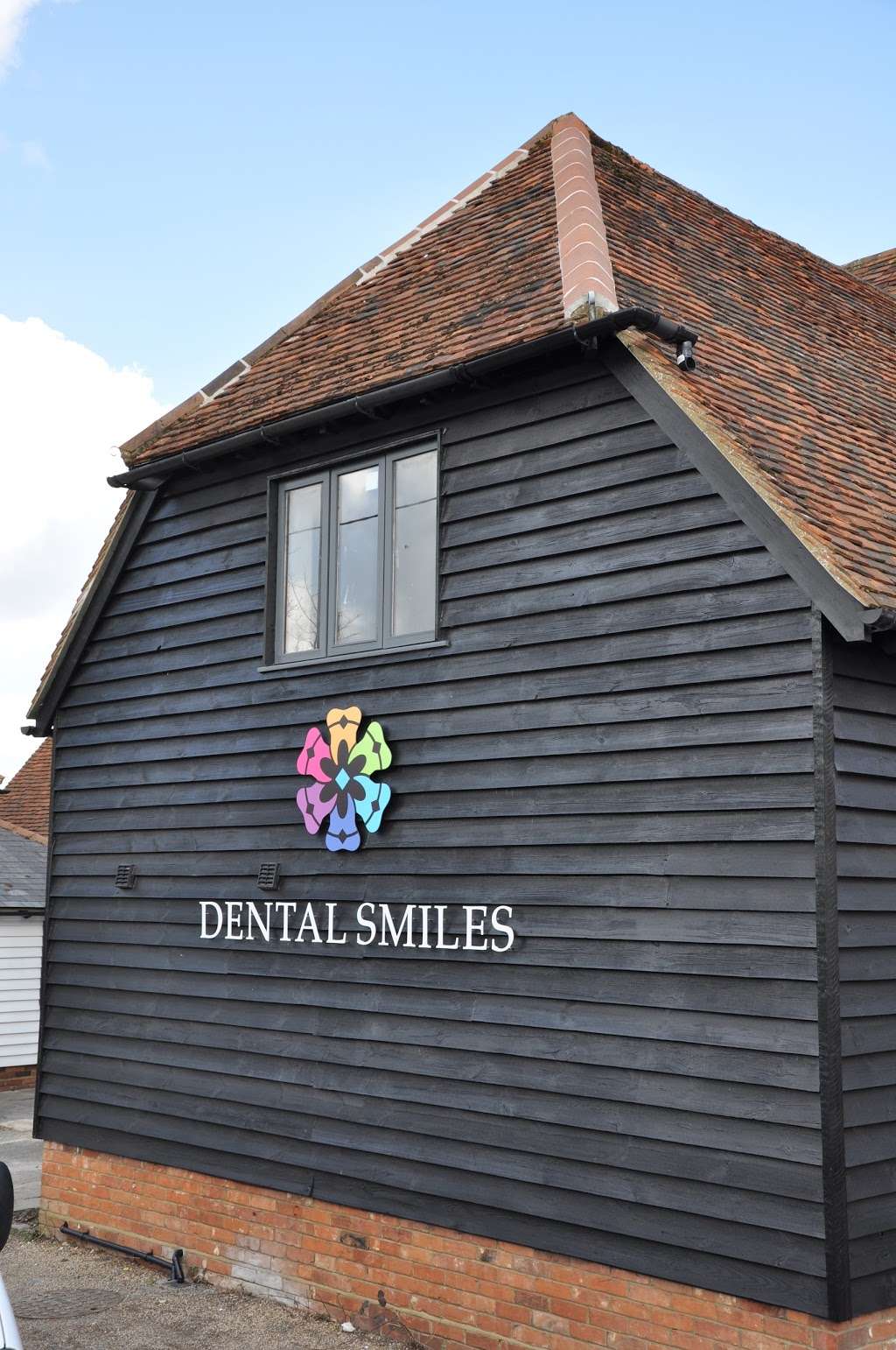 Dental Smiles Takeley | Dental Smiles Takeley, The Barn, Brewers End, Takeley, Bishops Stortford, Takeley, Bishops Stortford CM22 6QJ, UK | Phone: 01279 879526