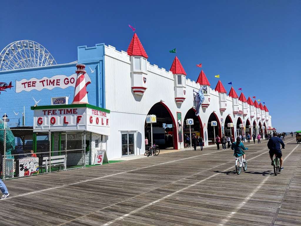 Gillians Wonderland Pier | 601 Boardwalk, Ocean City, NJ 08226 | Phone: (609) 399-7082