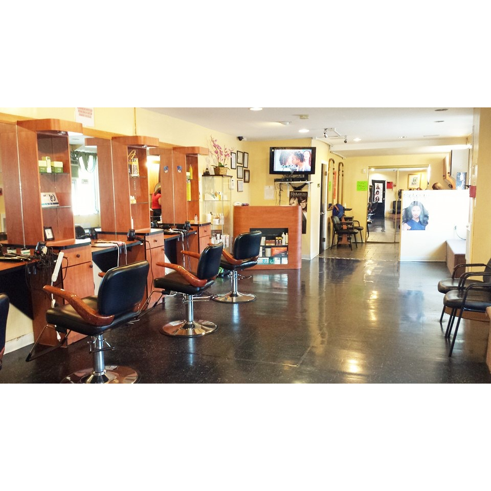 Luisianys Dominican Hair Salon | 3121, 5600 W Berks St, Philadelphia, PA 19131, USA | Phone: (215) 878-3284