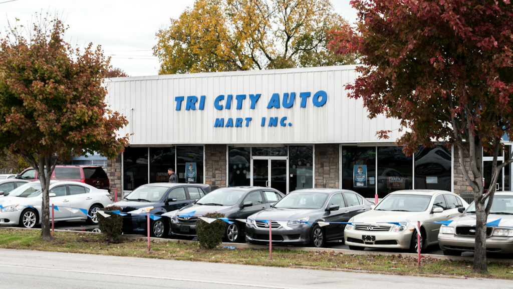 TRI City Auto Mart | 617 E New Circle Rd, Lexington, KY 40505, USA | Phone: (859) 294-5858