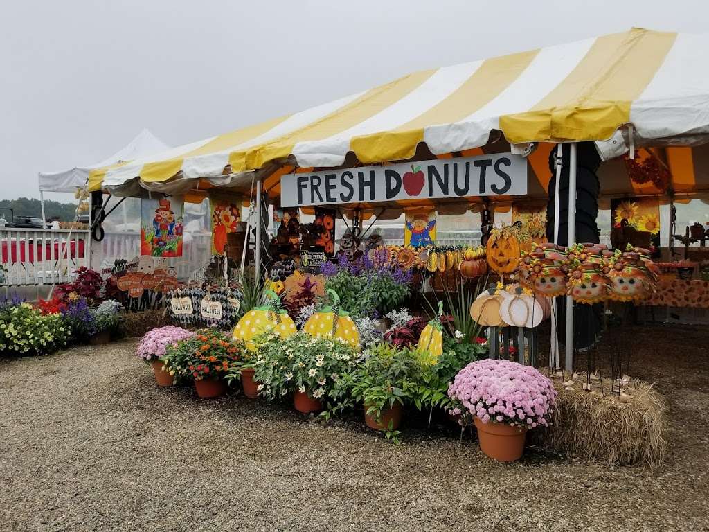 Outhouse Orchards | 139 Hardscrabble Rd, North Salem, NY 10560, USA | Phone: (914) 277-3188