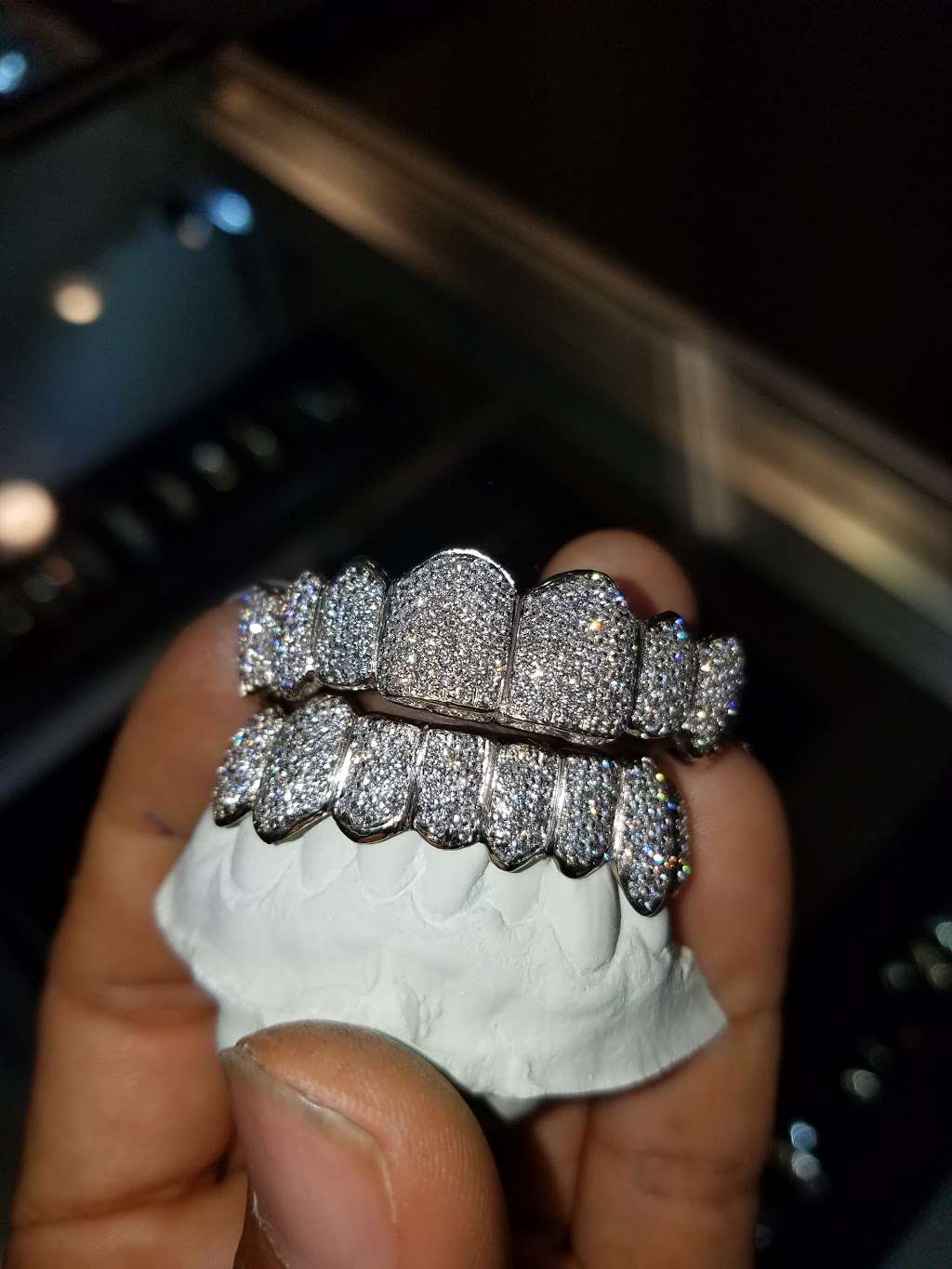 New Custom Jewelry | 10970 International Blvd, Oakland, CA 94603, USA | Phone: (510) 553-1700