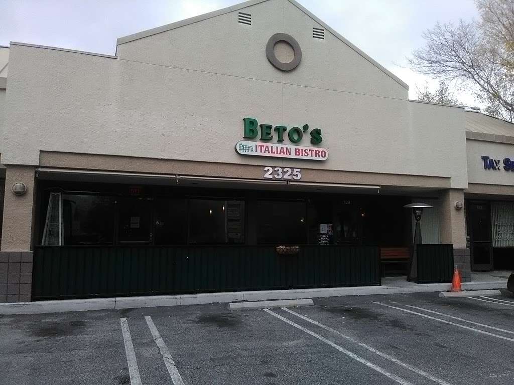 Betos Italian Bistro | 2325 Kuehner Dr #128, Simi Valley, CA 93063, USA | Phone: (805) 578-1568