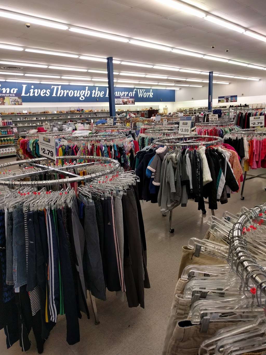 Goodwill - Gastonia | 2549 W Franklin Blvd, Gastonia, NC 28052, USA | Phone: (704) 864-2225