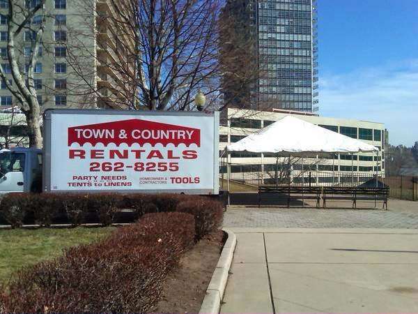 Town & Country Rentals | 190 Main St, New Milford, NJ 07646, USA | Phone: (201) 262-8255