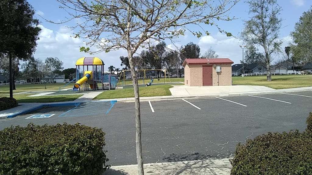 Rancho Mira Loma Park | 3206 Wysocki Ln, Mira Loma, CA 91752 | Phone: (951) 361-2090