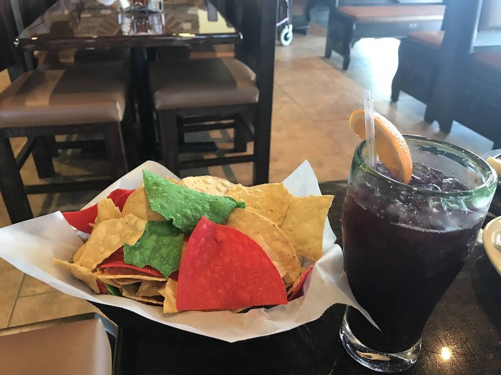 Mi Tierra Mexican Restaurant | 2610 Chamberlain Ln, Louisville, KY 40245 | Phone: (502) 384-3101