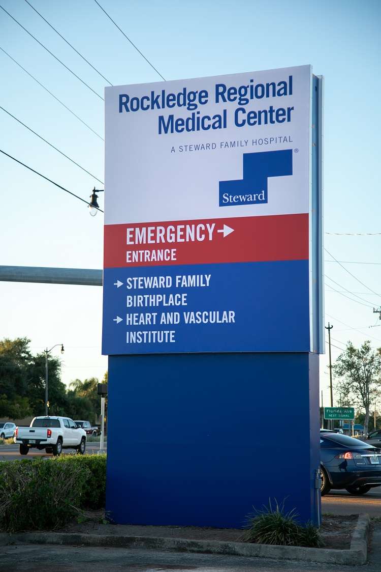 Rockledge Regional Medical Center | 110 Longwood Ave, Rockledge, FL 32955, USA | Phone: (321) 636-2211