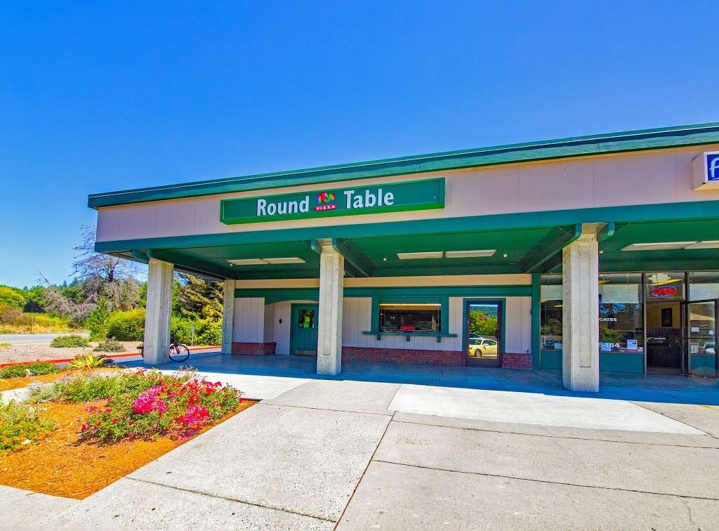 Round Table Pizza | 6267 Graham Hill Rd, Felton, CA 95018, USA | Phone: (831) 335-5344