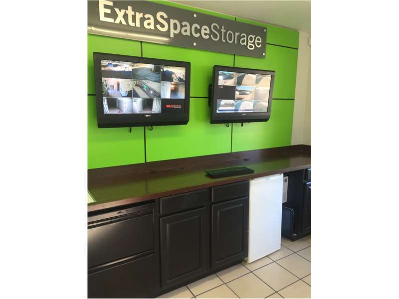 Extra Space Storage | 16900 W Lake Houston Pkwy, Humble, TX 77346 | Phone: (281) 812-4646