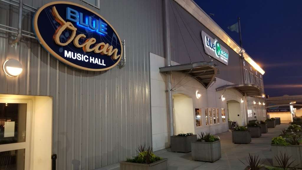 Blue Ocean Music Hall | 4 Ocean Front N, Salisbury, MA 01952, USA | Phone: (978) 462-5888