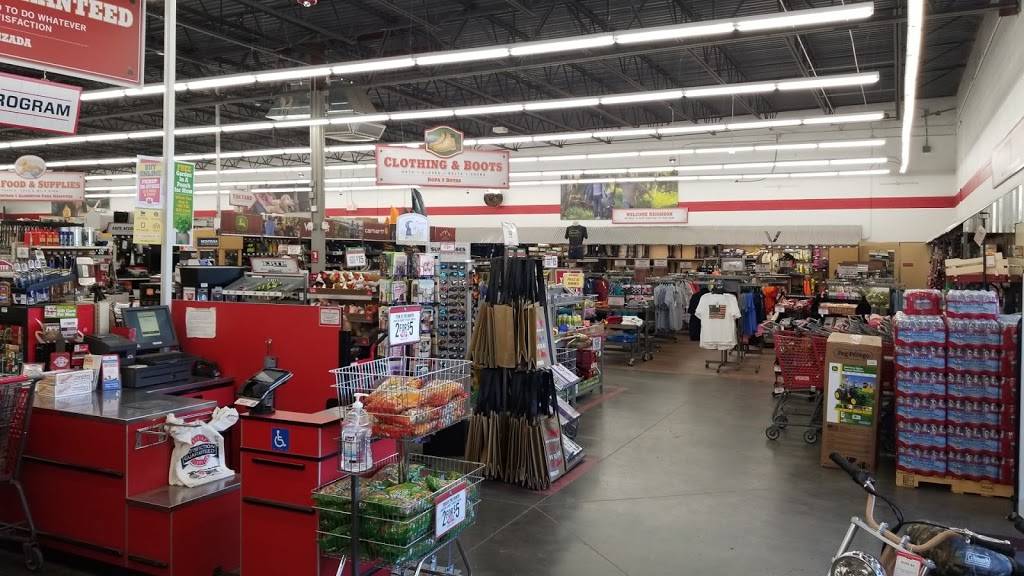 Tractor Supply Co. | 789 N 99th Ave, Tolleson, AZ 85353, USA | Phone: (623) 478-5439