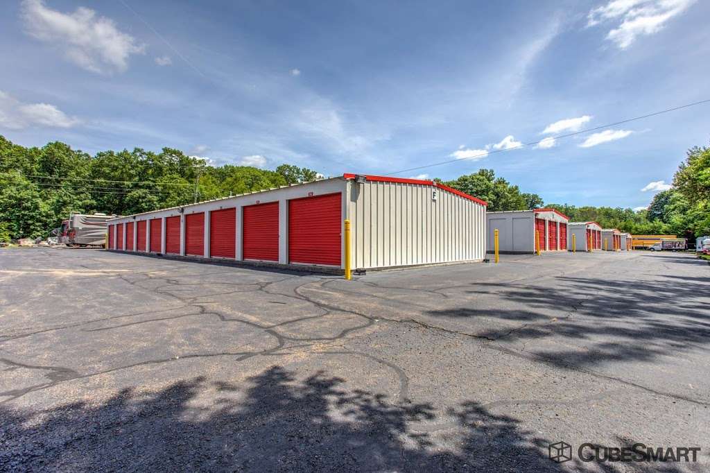 CubeSmart Self Storage | 873 Main St, Monroe, CT 06468, USA | Phone: (203) 261-7575