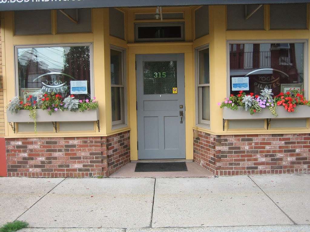 Oceanside Pilates & Yoga Studio | 315 Shirley St, Winthrop, MA 02152, USA | Phone: (617) 719-1095