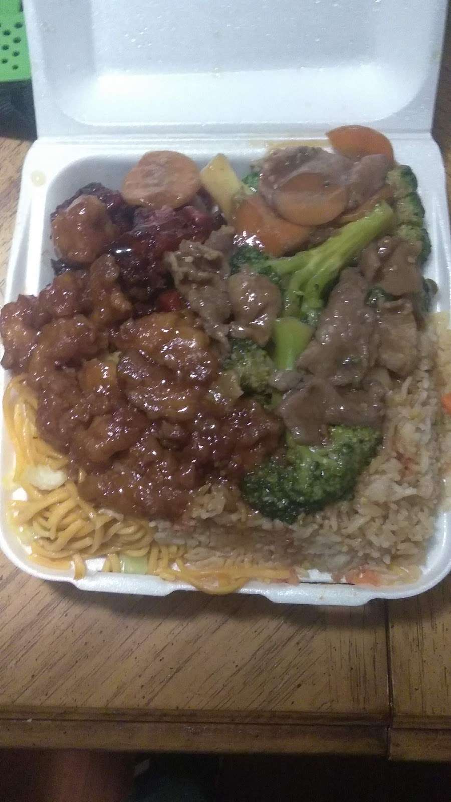 Oriental Express | 26529 Highland Ave, Highland, CA 92346 | Phone: (909) 864-6638