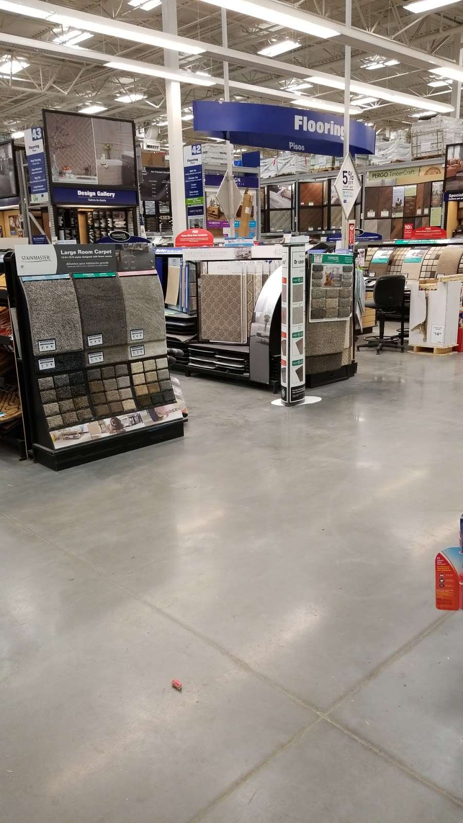 Lowes Home Improvement | 4811 N Oak Trafficway, Kansas City, MO 64118 | Phone: (816) 414-4220