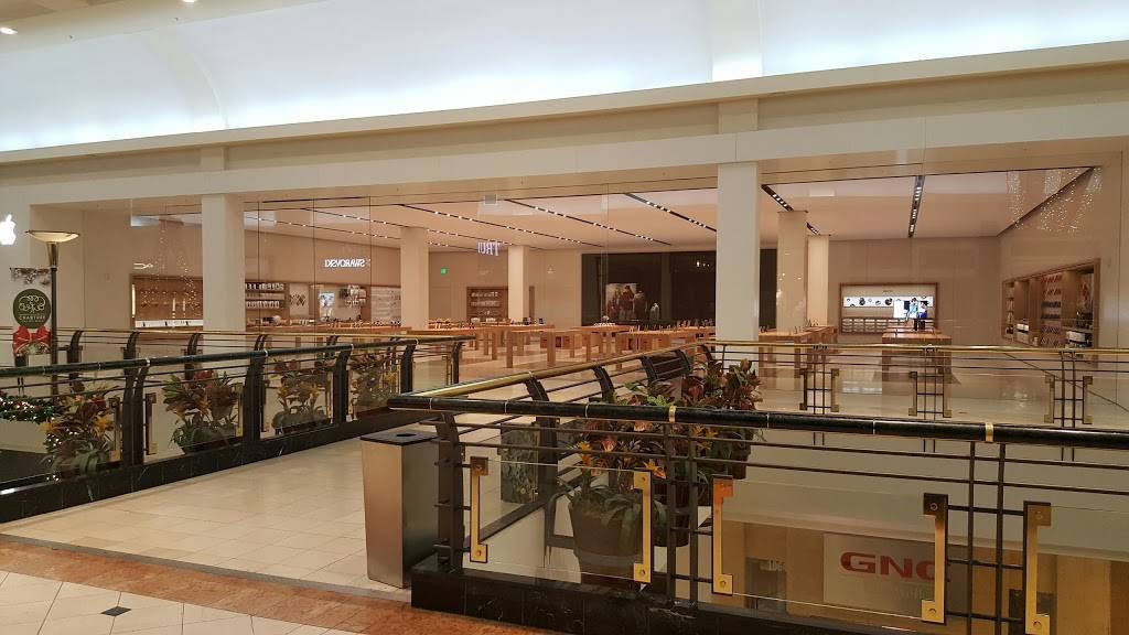 clarks crabtree valley mall